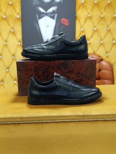 kisi ucun botlar: Ayaqqabılar — 1