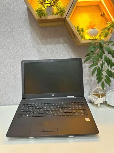 monitor ekran: İşlənmiş HP Pavilion, 15.6 ", Intel Celeron, 256 GB — 2