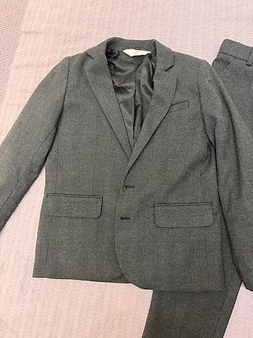 şaxta baba corabı: H&M oğlan uşaq kostyumu – pencək və şalvar dəsti. Boz rəngdə — 5