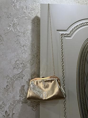 Сумки: Qızılı rəngli zəncirli axşam çantası - Material: metalik qızılı — 1