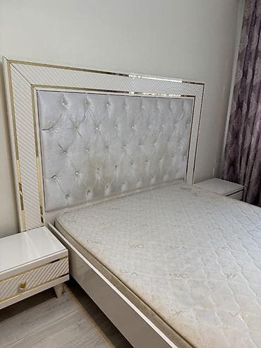 2 divan: Yataq otağı mebel dəsti Tərkibi: - 2 ədəd tumba (1 çekmecəli, konus — 3