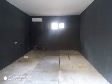 Kirayə qaraj: Şəhərin mərkəzində, Xarici Dillər Universitetinin yanında, Nəsimi — 3