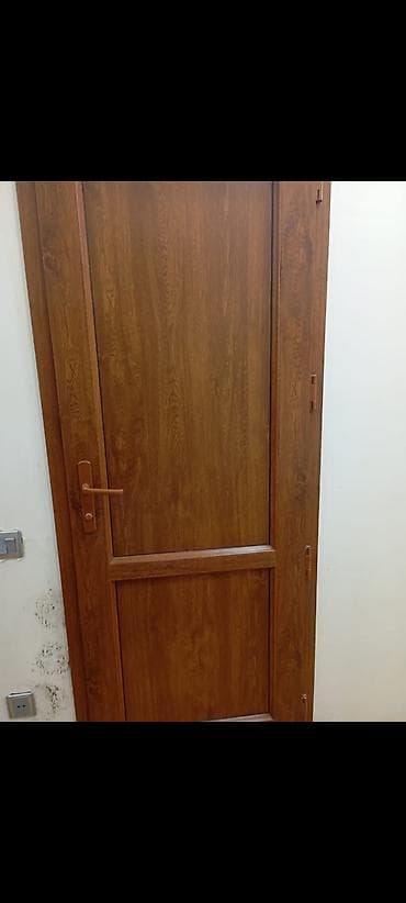 Plasmas/qapı – görünümlü, təkqanadlı, klassik dizayn - Material