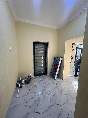 bina evlər: Hazır obyekt İcarəyə veri lir 10kvm. Obyektin qarşısında i 5 kvm — 6