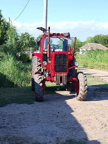 Salam Traktor Satılır Heçbir problemi yoxdu əla vəziyyətdədir, real