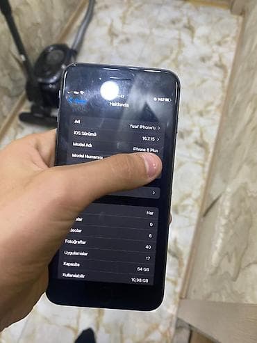 ikinci el s23 ultra: IPhone 8 Plus, 64 GB, Qara, Barmaq izi — 4