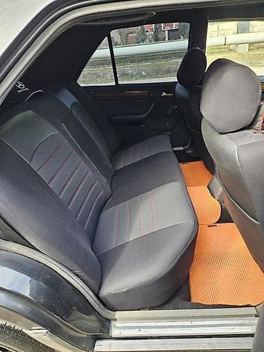 w124 karobka: Mercedes-Benz W124: 2 l | 1994 il Sedan — 9