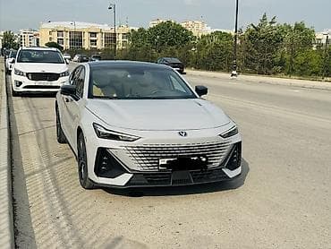 canqa: Changan Uni-V: 1.5 l | 2023 il 79000 km Sedan — 9