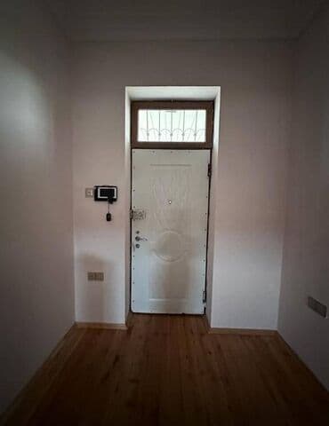 bakı tikiş evi ünvanları: Hazır baxça icarəyə verilir. 2mertebeli evdir. 7otaq. 2hamam tualet — 6