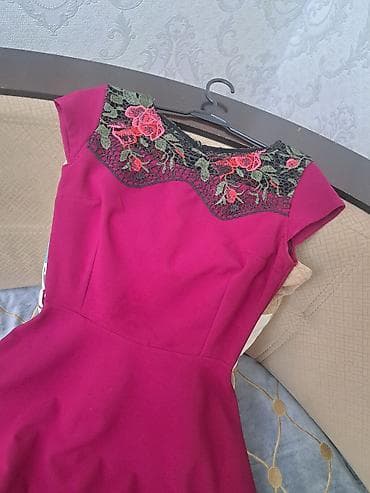 gozel donlar: TEZEDI BIR-IKI DEFE GEYNILIB - Yuxarı hissədə qara tor üzərində çiçək — 3