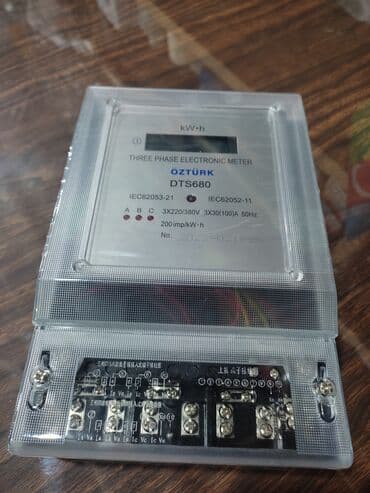 3 faza işıq sayğacı Sumqayıt şəhəri 10 cu mkr Xəlifə şadlıq sarayının lalafo.az -da 3 faza işıq sayğacı Sumqayıt şəhəri 10 cu mkr Xəlifə şadlıq sarayının