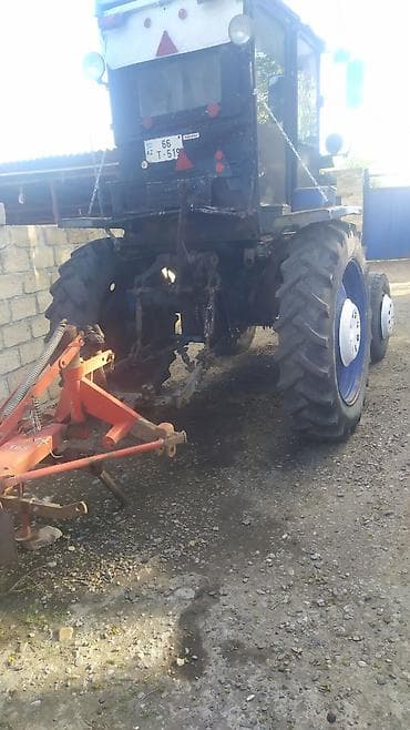 maşın satı: Kənd təsərrüfatı texnikası paketi - Təkərli traktor: 4x4 — 2