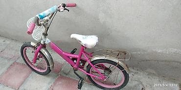 Детские велосипеды: Kocle bagli satilir 16liq velosiped sekilde gorunduyu kimidir real — 2