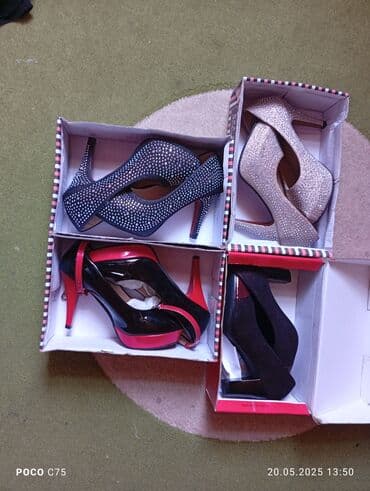 женские бирюзовые туфли: Tuflilər, Ölçü: 38, rəng - Gümüşü, Yeni — 1