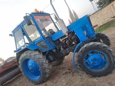 traktor peredok: Belarus MTZ tipli mavi traktör - Ön təkər bazası daraldılmış (ikili — 6