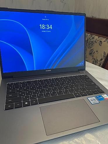 macbook pro m4: Satılır Huawei MateBook D14. Noutbuk çox səliqəli istifadə olunub, tam — 1