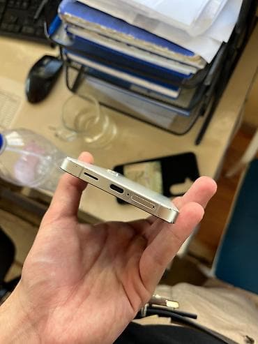 Samsung Galaxy S24+, 256 GB, rəng - Boz, Simsiz şarj — 4