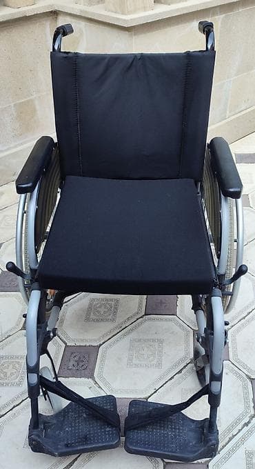 Yenidir.Hec bir problemi yoxdur.Cox az istifade olunub.Doseyide var — 1