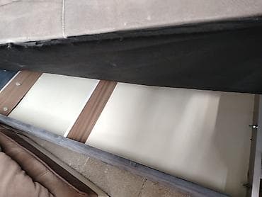 açılan jurnal masaları: Di̇van-kravat, Açılan, Bazalı, Parça — 2