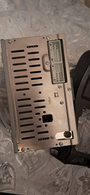 androit manitor: Monitor, İşlənmiş, Torpeda, Bluetooth, Ödənişli çatdırılma — 5