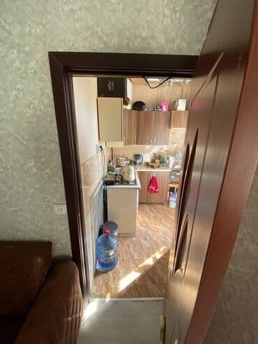 5 mkr satilan evler: Bakı, 1-ci mikrorayon, 2 otaqlı, Köhnə tikili, m. 20 Yanvar, 40 kv. m — 3