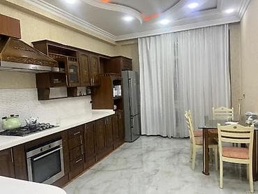 kiraye ev nefcilerde: ✨ MÖHTƏŞƏM TƏKLİF… ✨ 🏠 3 otaqlı mənzil kirayə verilir 📍 İnşaatçılar — 5