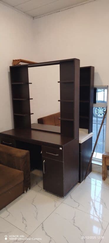 Кухонные принадлежности: Idyal veyde 2 si birlde 420azn tek 250 azn
Unvan masazir — 1