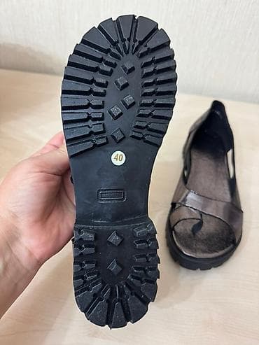 rezin bot: Qadın ayaqqabısı – metalik tünd bronz rəngli, açıq burunlu, komfort — 3