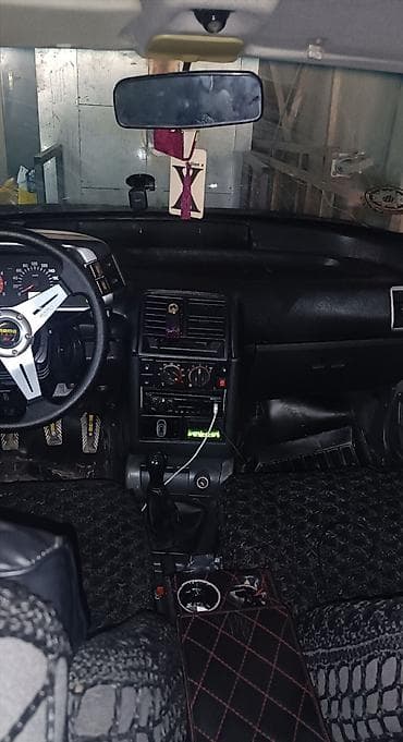 mercedes sprinter 7 1: VAZ (LADA) 2110: 1.6 l | 2002 il 33000 km Sedan — 2