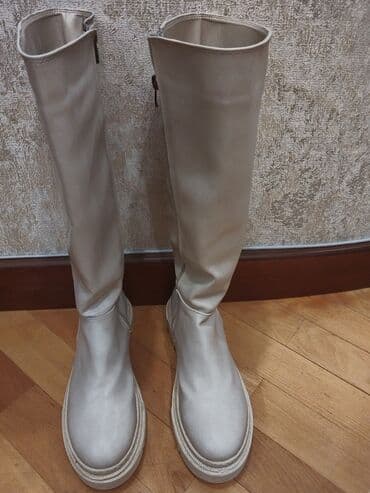 Uzunboğaz, Ölçü: 39, rəng - Bej, Yeni