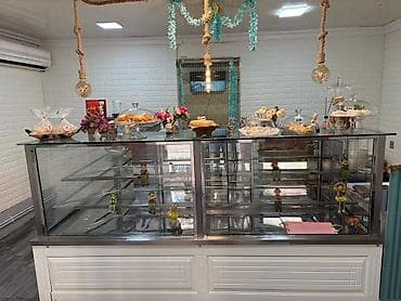 Reklam lövhələri: Şirniyyat vitrin-soyuducu - Material: paslanmayan polad karkas, ön və — 2