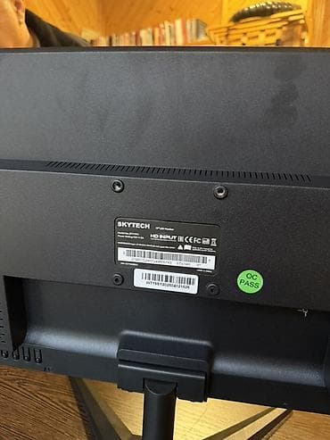 ucuz macbook pro: Masaüstü kompüter dəsti Dəst tərkibi: - Sistem bloku: ön paneldə USB — 2