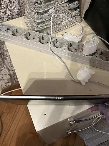 note 8 plata: Apple iPad Space Gray 2021 Temir lazimdi, ipad birez ezilib, displeyi — 3