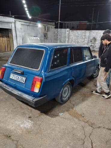 запчасти на форд фокус 1: Model: Lada 2104 (vaqon/kombi kuzov) Rəng: Göy Kuzov: 5 qapılı — 4