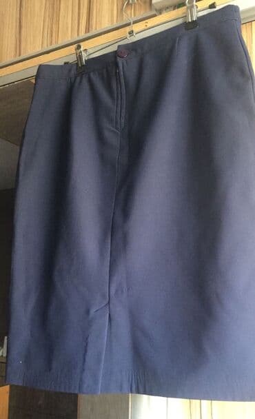 kostyum qadin: Kostyum- jilet+ yubka 40 -42 razmer yubka 60 cm - dizi ortur — 3