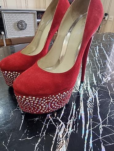 Tuflilər: Qirmizi platformali sti — 1