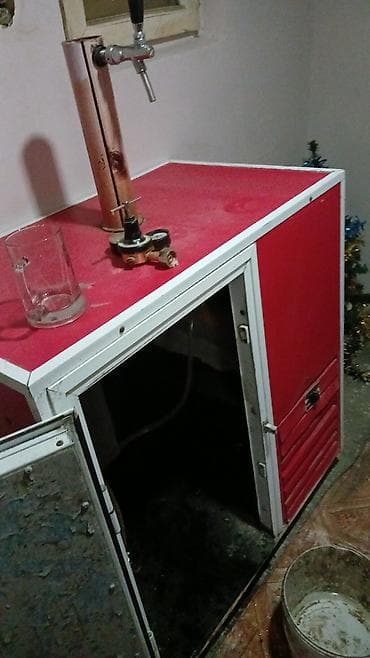 Pivə soyuducusu normal islek veziyetdedir normal soyudur ehtiyac