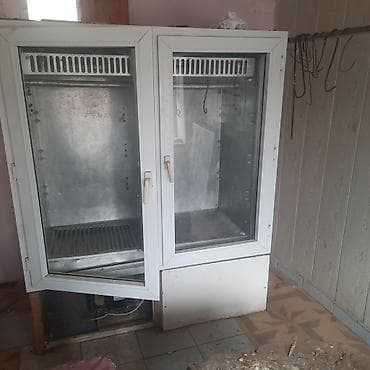 vitrin soyuducu: İki qapılı vitrin soyuducu - İstifadə sahəsi: market, ət dükanı — 2