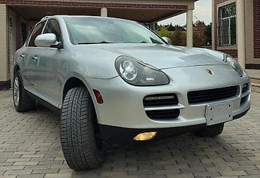 porsche disk: Porsche Cayenne (1-ci nəsil) – gümüşü rəngli SUV ili 2003 mator 4.5 — 7