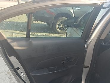 cruze diffuzer: Chevrolet Cruze: 1.4 l | 2015 il 189000 km Sedan — 10