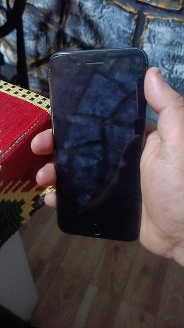 IPhone 8 Plus, 64 GB, Qara, Barmaq izi