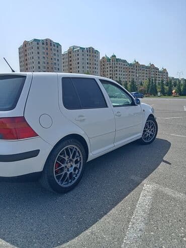 r16 təkər: İşlənmiş Disk təkər Volkswagen 225 / 45 / R 17, 5 Boltlu — 2