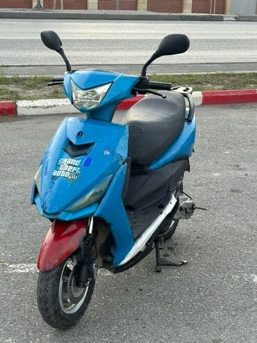 polad moped: Moon - Moon, 50 sm3, 2021 il, 15000 km — 4