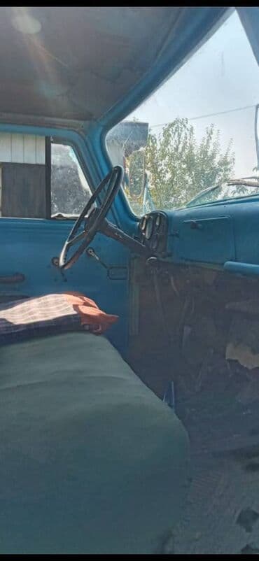 Аксессуары и тюнинг: Мотор 0.5 л, Б/у — 7