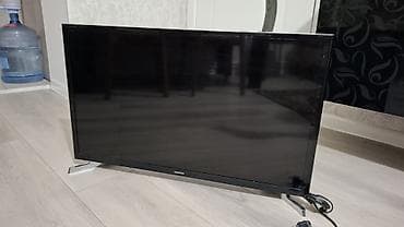 Kronşteynlər: Televizor Samsung LED ekran 32" — 4