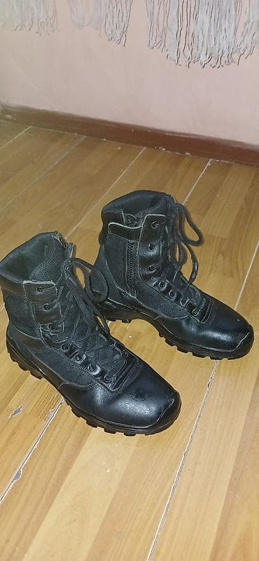 ayaqqab: Dəri botinkalar geyinilib cırıgı söküyü yoxdur 2 cüt batinkadı — 2