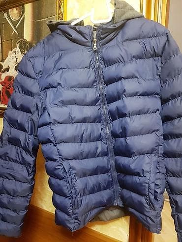 Duti kurtka. 1 defe geyinilib. Razmer XL. giymeti 65 man