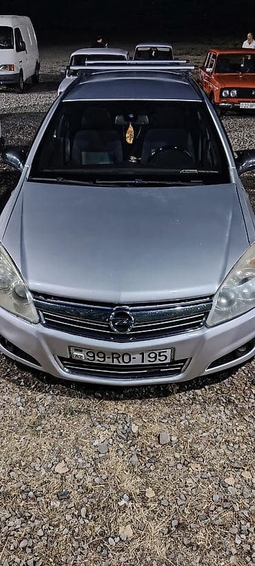 Opel Astra: 1.3 l | 2008 il Universal