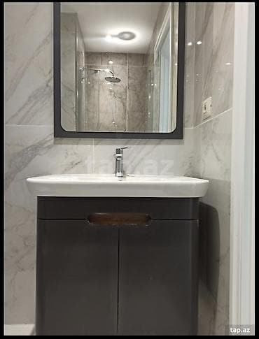 VitrA asma vannə otağı mebeli və keramika dolablı lavabo dəsti -