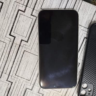 iphoni 11: IPhone 11, 64 GB, Space Gray — 1